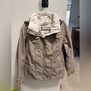 Columbia Omni Tech Ski Jacket Herringbone Khaki Tan